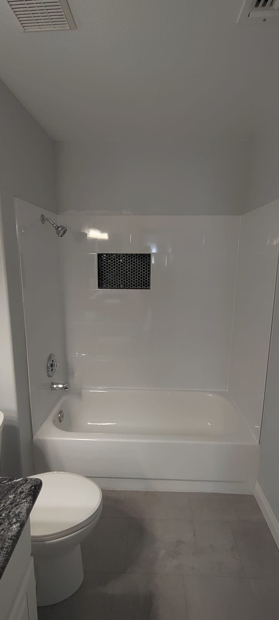 bathroom image 6